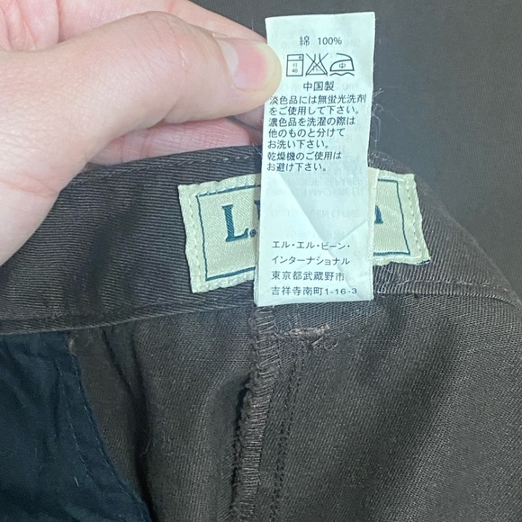 Vintage Y2K L.L Bean mid rise curvy fit Tapered Pant in brown - Picture 9 of 9